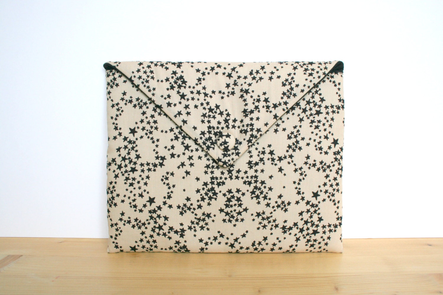 iPad case padded, iPad cover, iPad sleeve - beige stars fabric