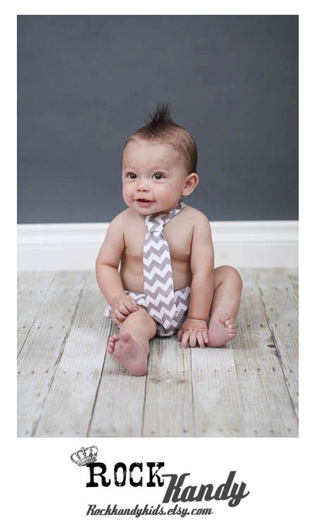 Rascal Bottoms Baby Boy Diaper Cover Bloomer Chevron Tie Set