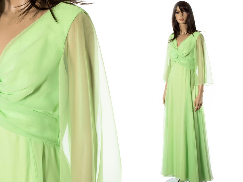 Vintage Lime Green Floor Length 1960s Dress. Prom Bridesmaid Wedding Party