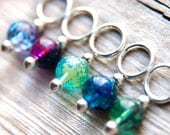 Snag Free Stitch Markers in "Nebula" - Speckled Multicolor Rainbow Glass, Round, Set of 5, Blue, Purple, Green, Pink