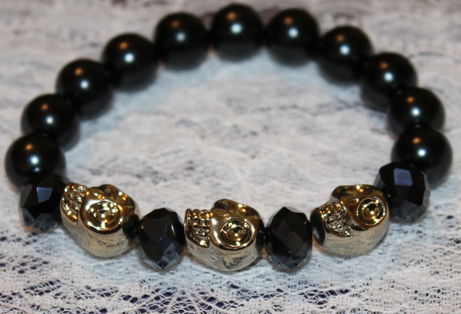 Skulls Sideways Gold Tone Stretchy Beaded Bracelet Rock Fashion Jewelry Punk