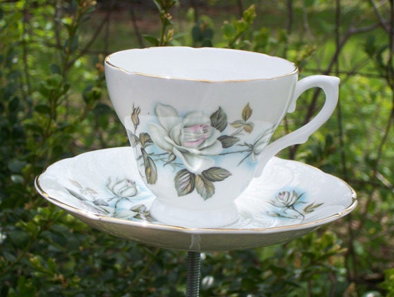 White Rose Teacup Bird Feeder Garden Decor - Shabby Chic Pink & Blue