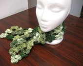 Puff Flower Scarf - Green