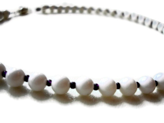 SALE Free Shipping Necklace White Pearl Shell Purple Glass Beads 14.5in