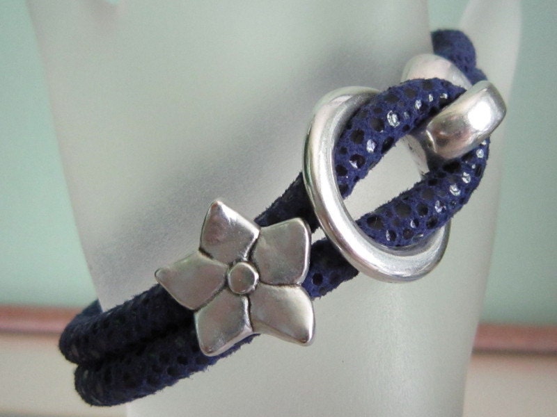 Royal Blue Double Strand Pebble Print Round Suede Leather Silver Hook Clasp Silver Flower Slider Bracelet