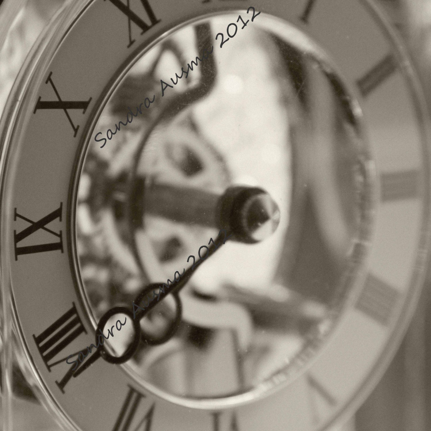Clock Antiqued Photographs 5 x 5 (Set of 4)