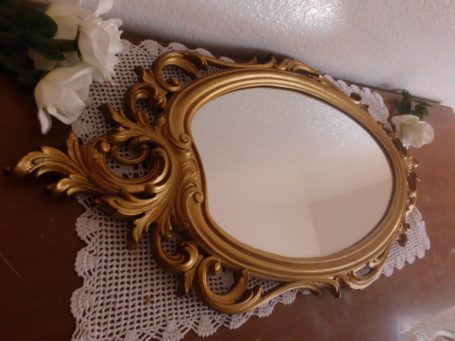 Vintage Oval Mirror Gold Syroco Ornate Hollywood Regency Wall Hanging Home Decor Wedding Decoration Retro Gift For Her Mid Century Decor