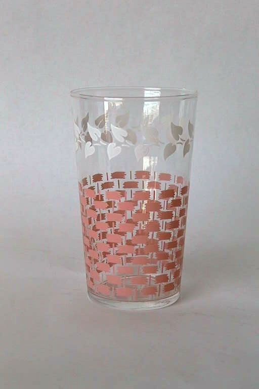 4 VINTAGE 10 Ounce Drinking Glasses Tumblers by Federal Glass  - Pink Basketweave Design