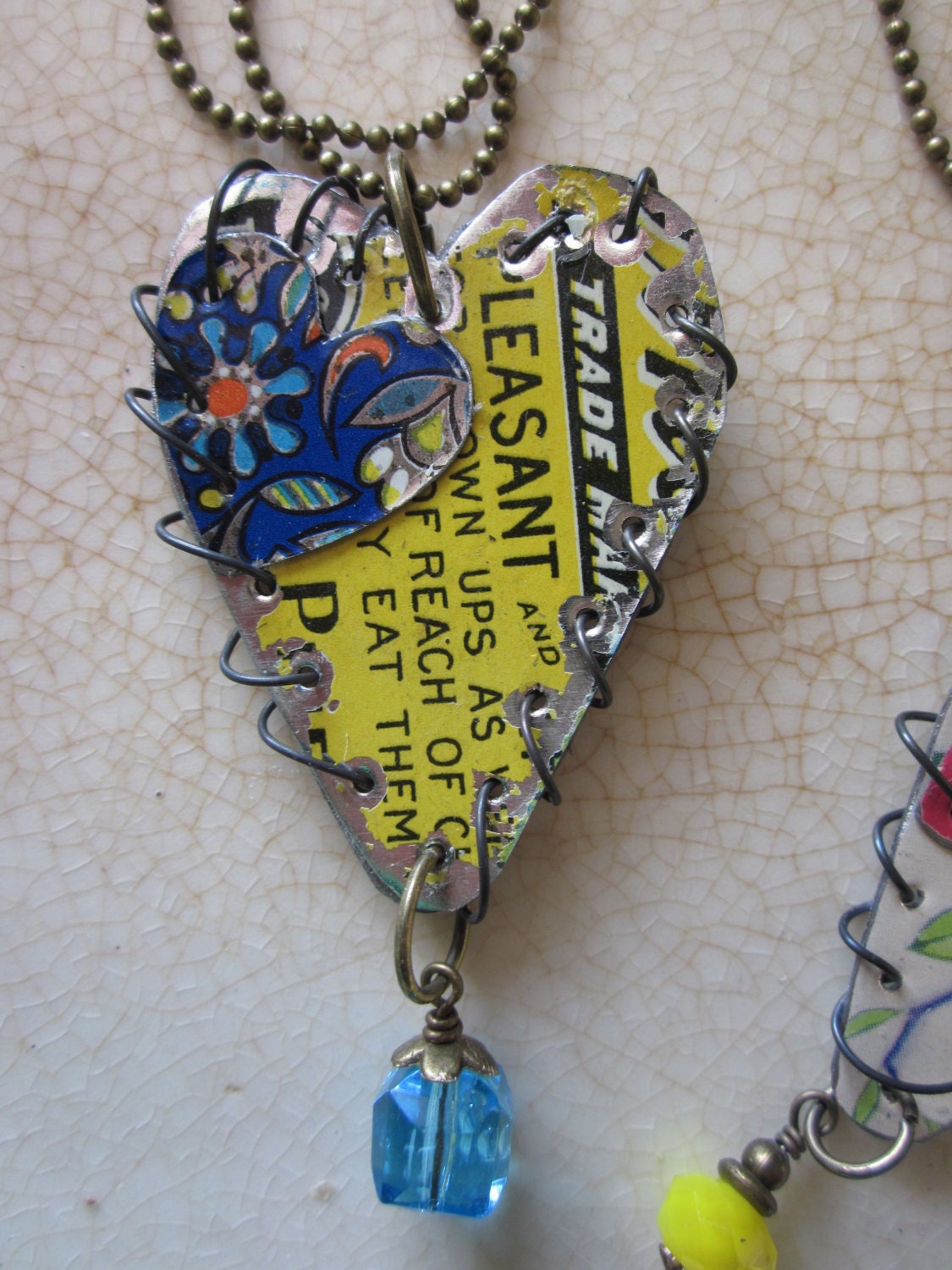 Tin Necklace Layered Hearts "Graphics and Gardens" Tin for the Ten Year Anniversary