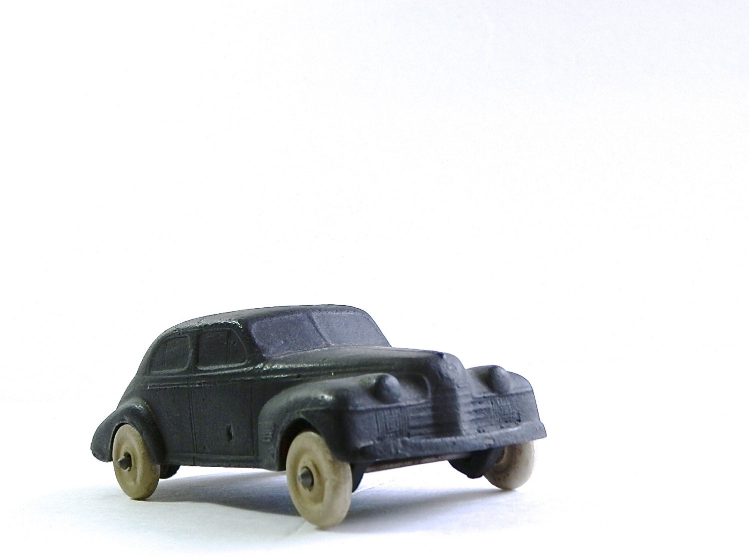 Vintage Auburn Rubber Toy Car Oldsmobile Sedan Auburn Rubber Art Deco Original Paint Tires Collectible