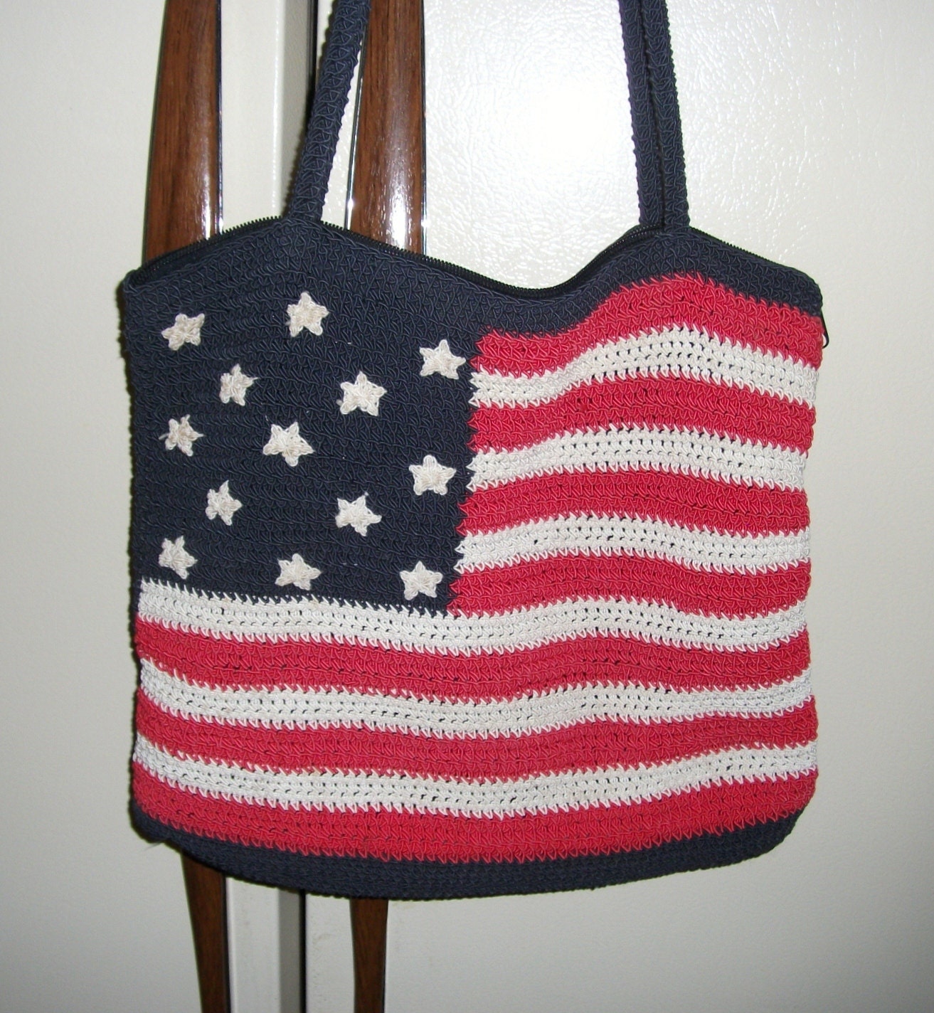 Vintage Red White & Blue Flag Purse Shoulder Bag Only 10 USD