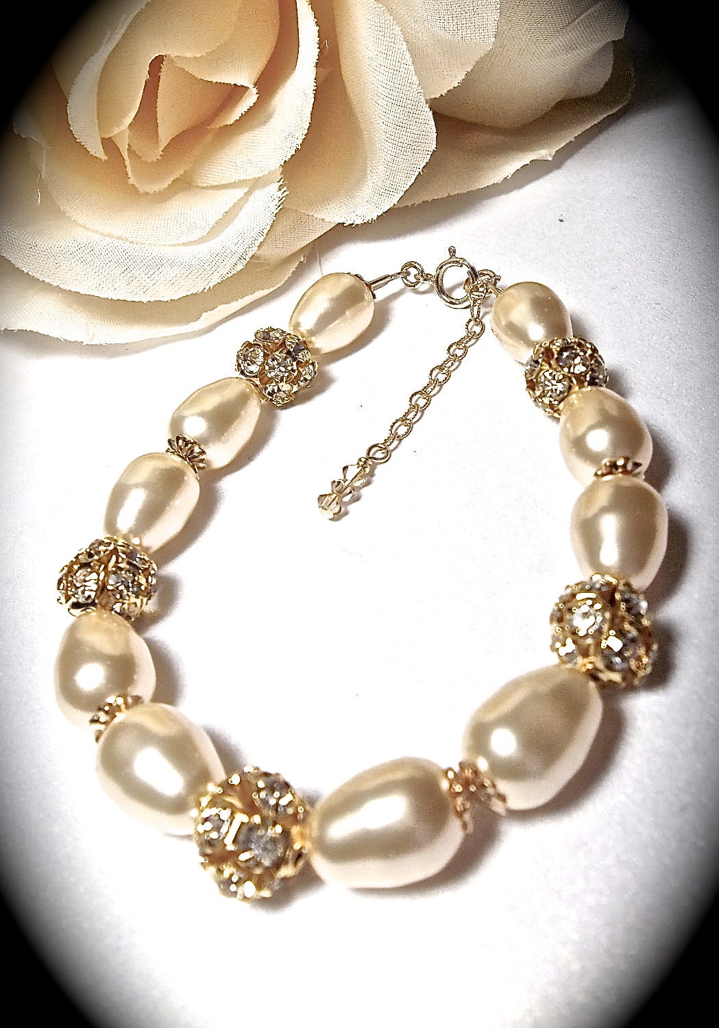 Bridal jewelry - Pearl bracelet - Gold pearls - Swarovski's gold crystal fireballs - Gold filled - Extender - Brides bracelet