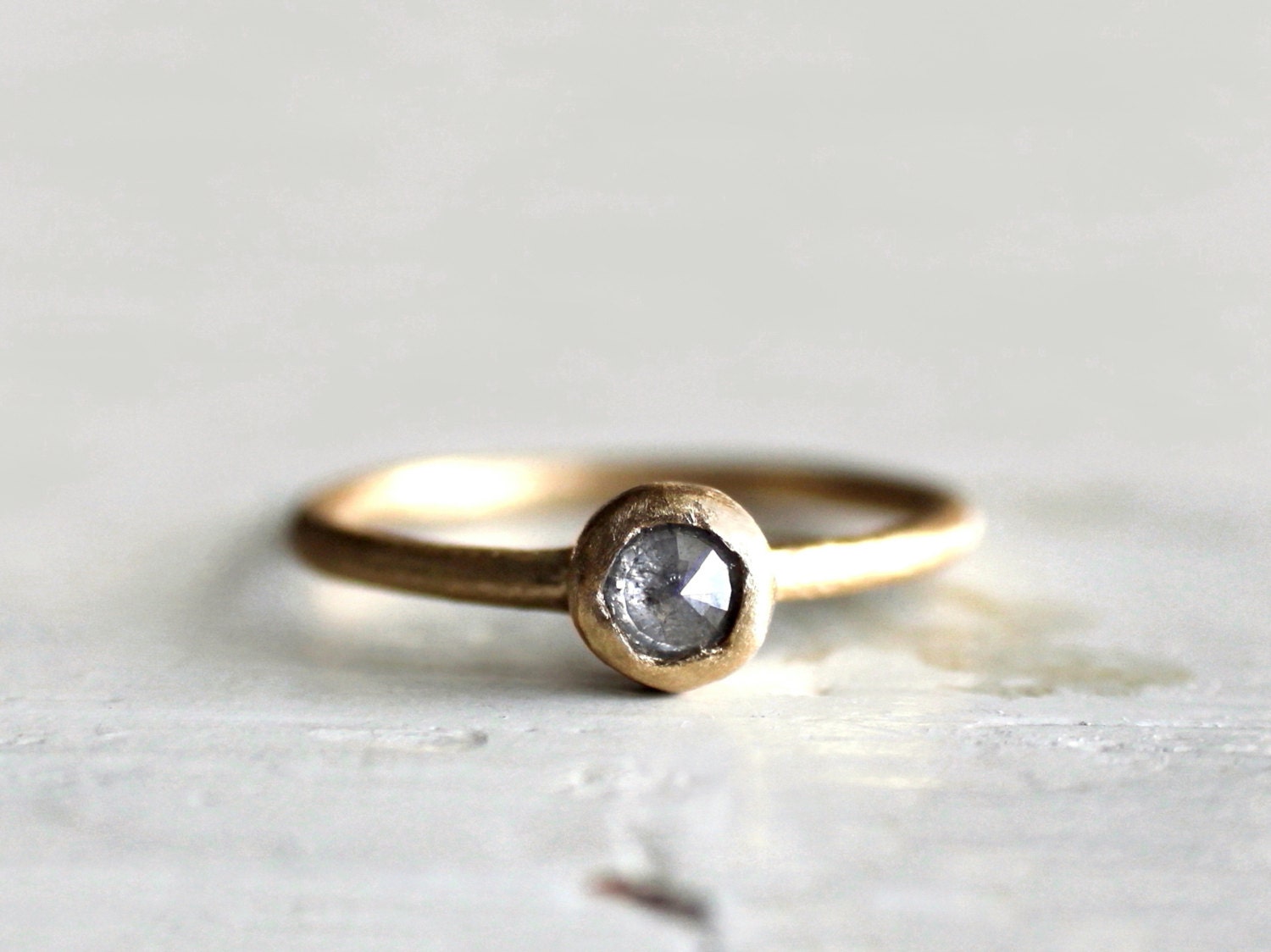 Icy rose cut diamond ring. Engagement. A grey diamond. Olive.