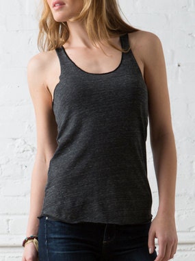 Feather Tank - Eco-friendly flowy tank top shirt in Eco-black