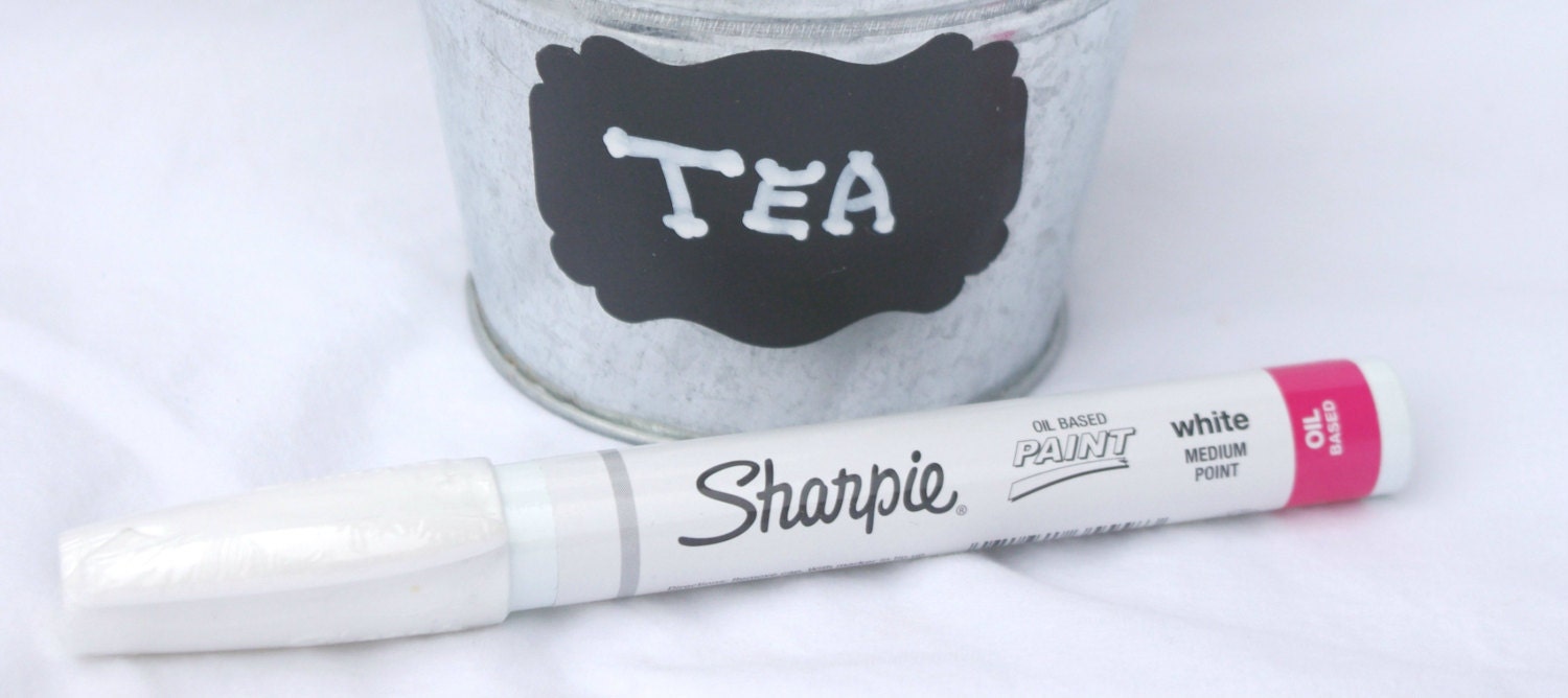 WHiTe Paint Pen---to use for chalkboard labels on drinks--permanent--oil based Il_170x135