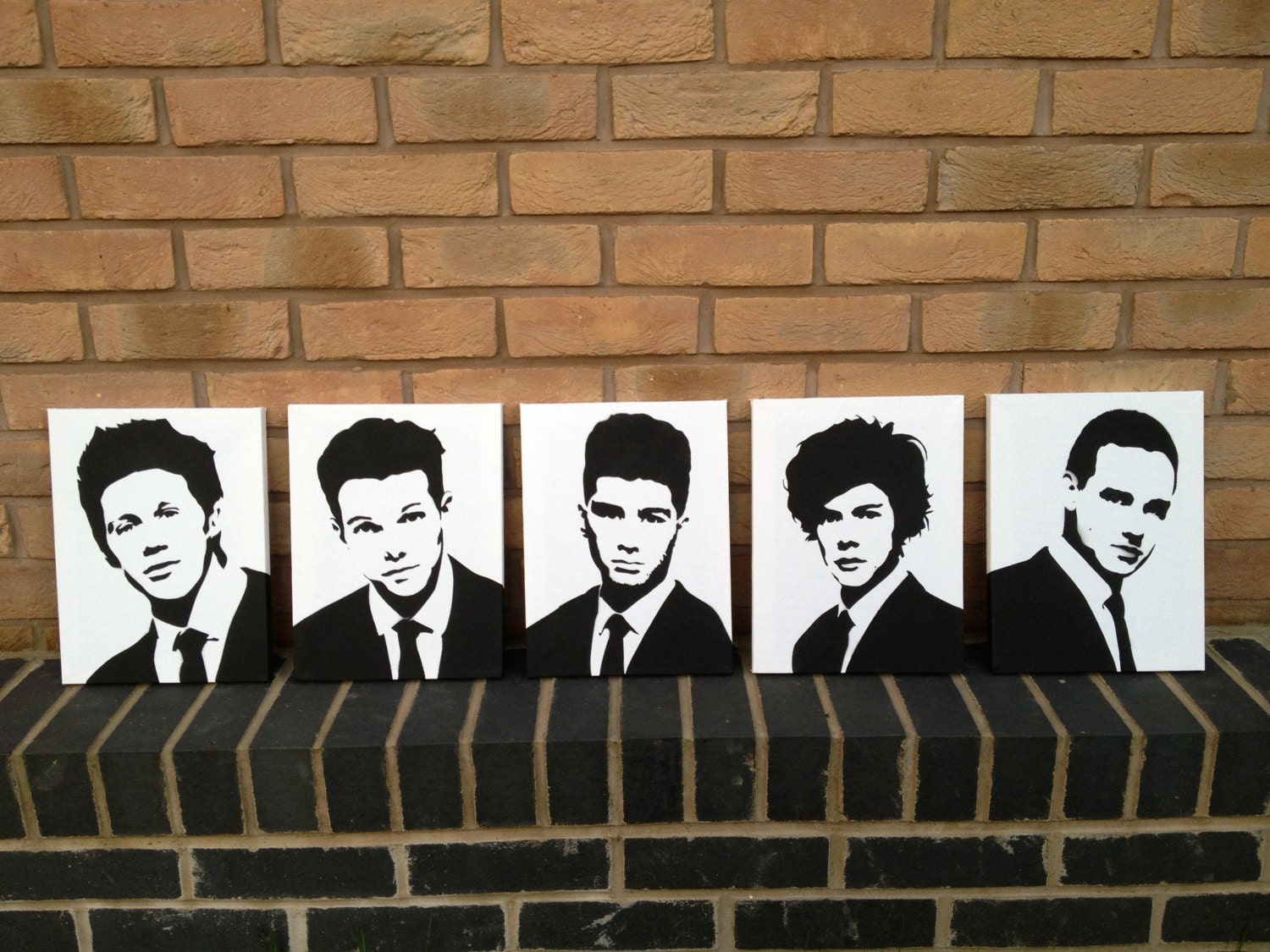 One Direction (1D) Original Stencil & Spraypaint on 5 Canvas Banksy Style Ltd Edition (Full Set)