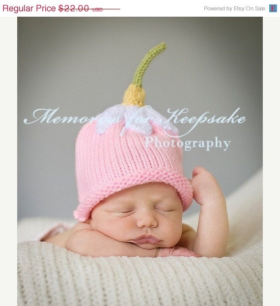 In Stock SPRING SALE  Upsy Daisy Hat - Pink - Newborn Size Baby Flower Hat  Cap - Cute Knit Baby Gift or Photo Prop