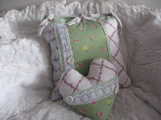 Shabby Chic Green Floral Pillow Set of 2 Pillows, Heart and Square Pillows, Lace, Green, Pink, Blue, White