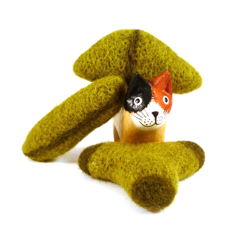 Diatom Trio Green Catnip Cat Toy - Needle Felted Wool