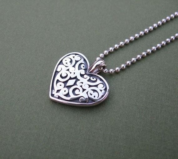 sterling silver heart pendant
