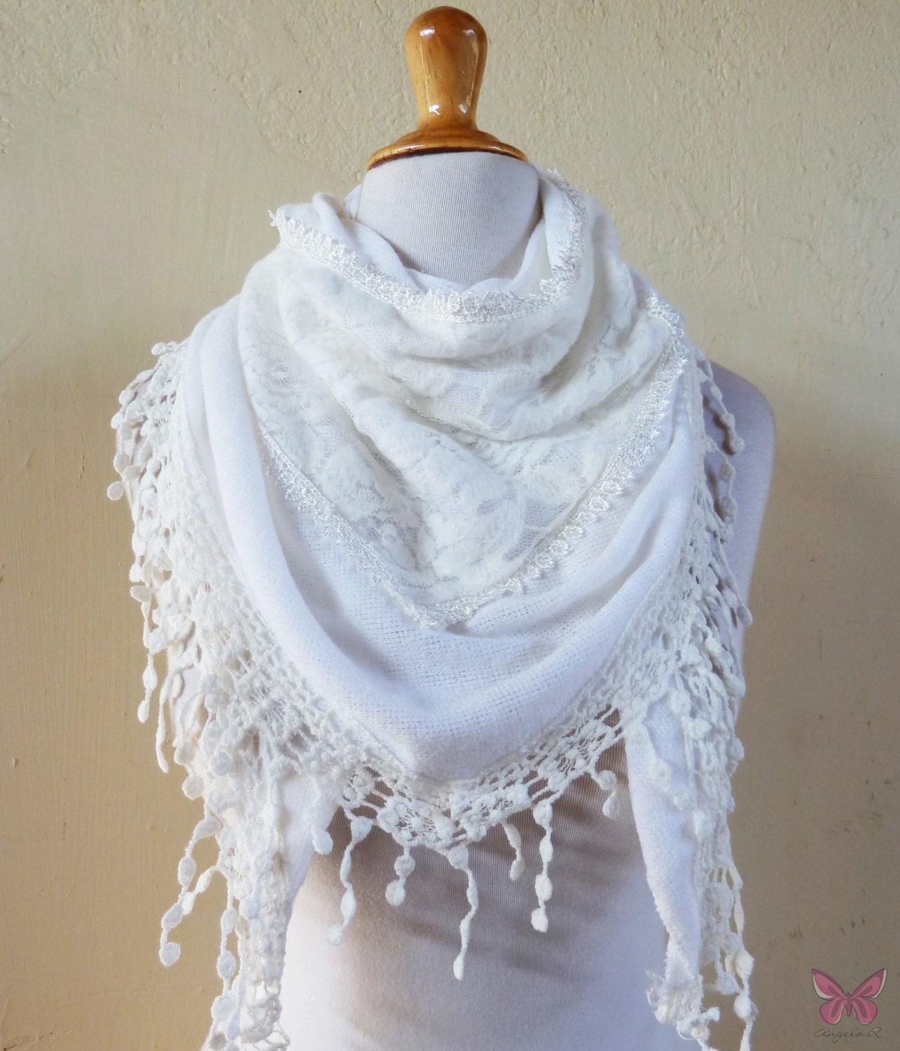 Scarf "Olivia" in WHITE with rich lace edge - scarflette cowl neckwarmer - womens accessories