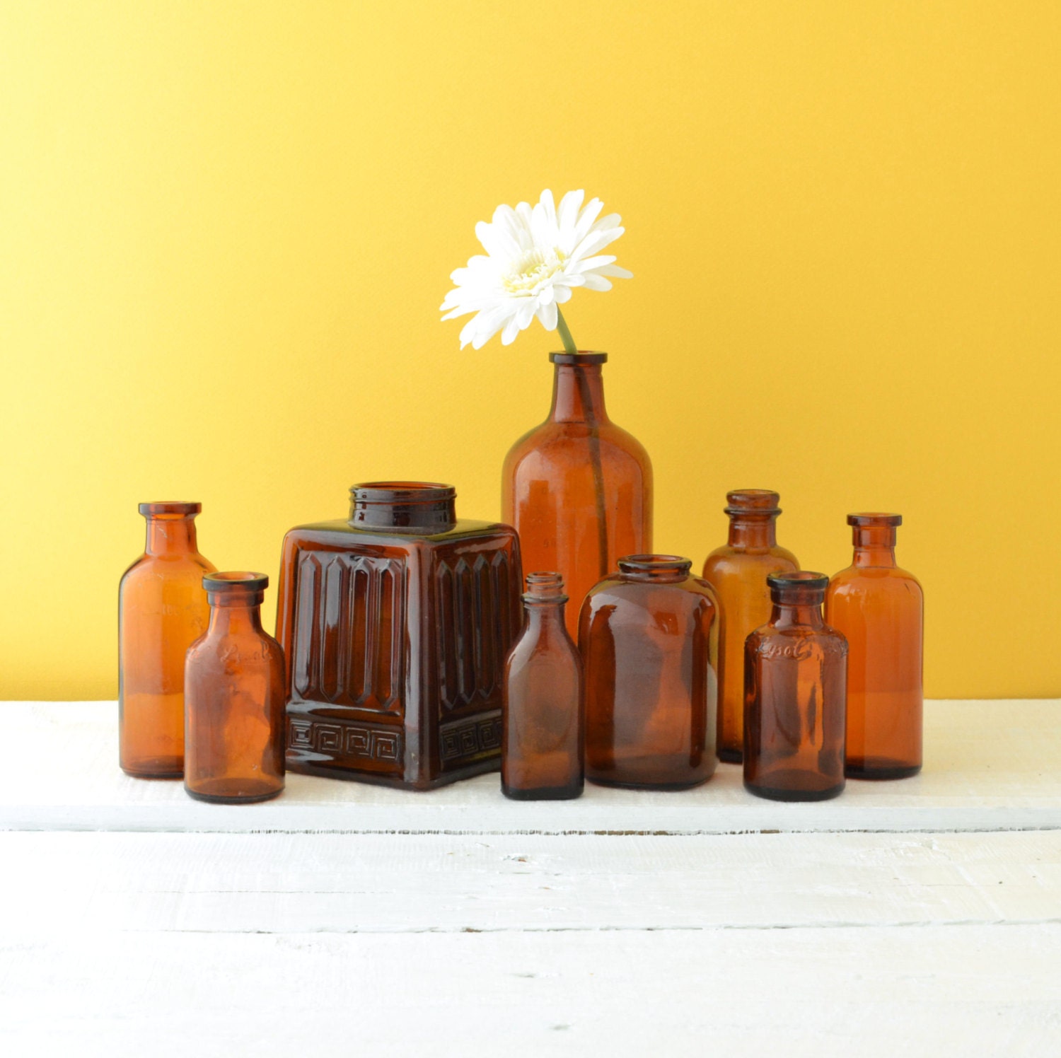 Antique Brown Glass Bottles - Amber Glass Bottles - Vintage Bottles - Instant Collection - Rustic Wedding Decoration - Set of 9