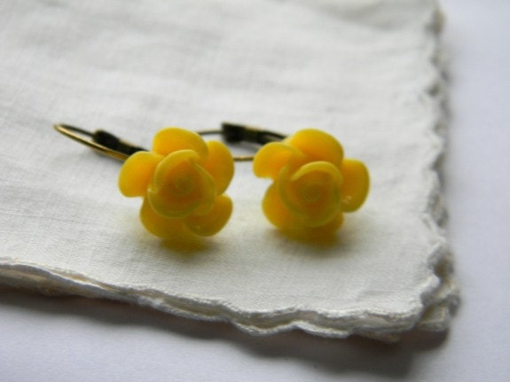 Vintage Inspired Yellow Rose Lever Back Earrings