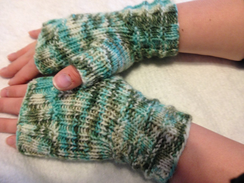 Fingerless Mitts-Ready to Ship - SixmunchkinStitching
