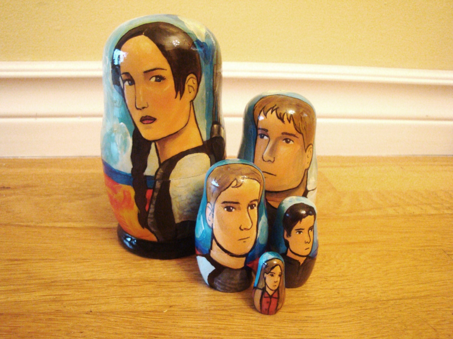 Set of Five Hunger Games Catching Fire Nesting Dolls