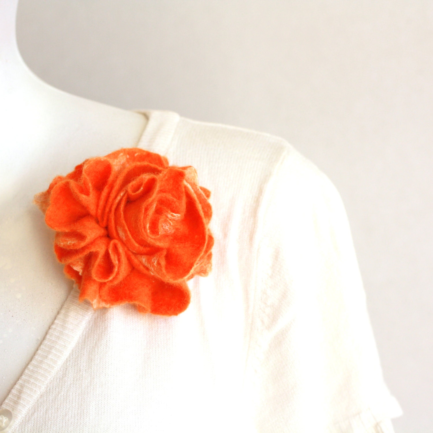 Felted orange rose - felted flower brooch pin - haip clip - Weddings flower
