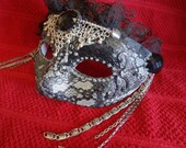 Handmade Masquerade Mask Carnival Mardi Gras Halloween Costume (Lucky in Lace)