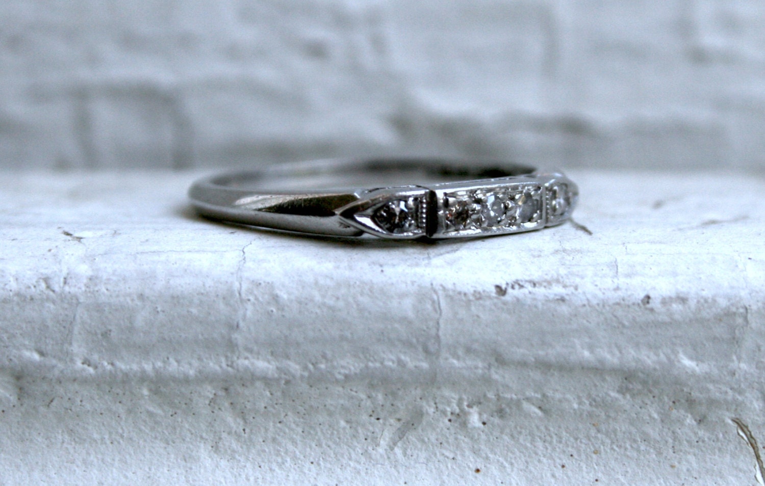 Classic Vintage Platinum Diamond Wedding Band - 0.15ct