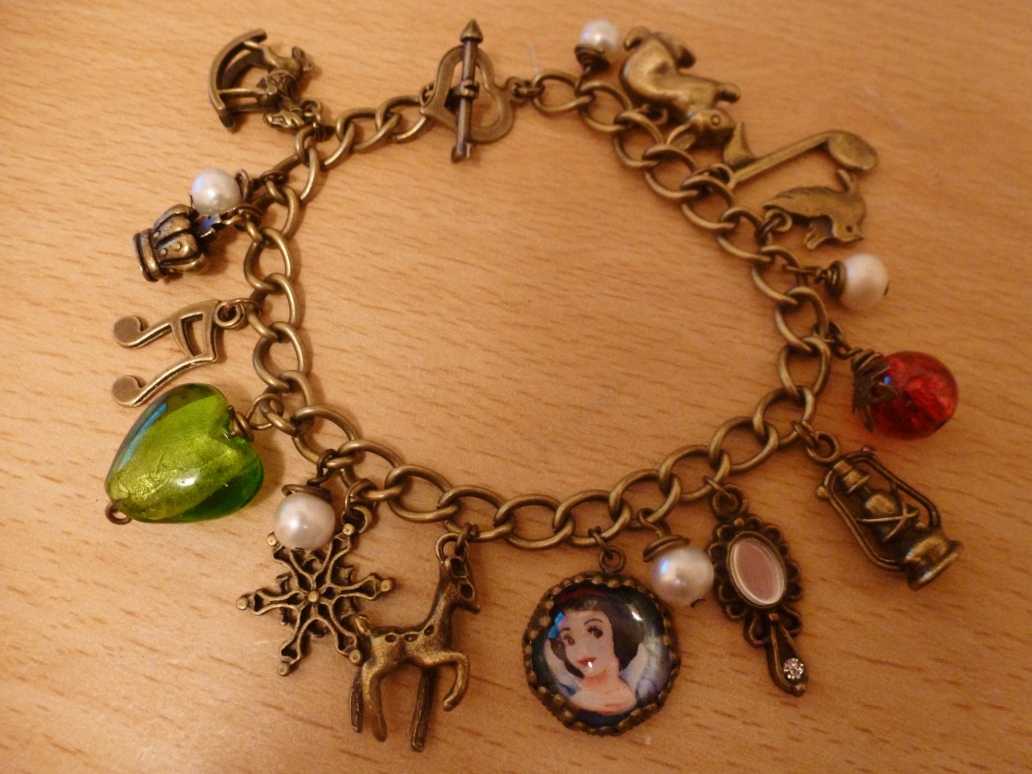 Deluxe vintage style Snow White disney Princess bracelet
