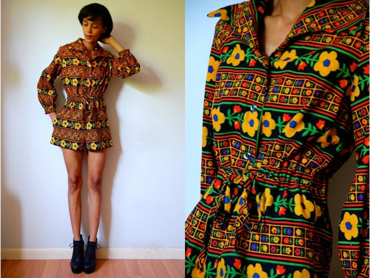 Vtg Flower Power Yellow Red Green Black LS Romper