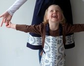 Matching Aprons for Mommy and Me, Mother Daughter Apron Set, Shaker Style Handprinted Fabric, Free US Shipping