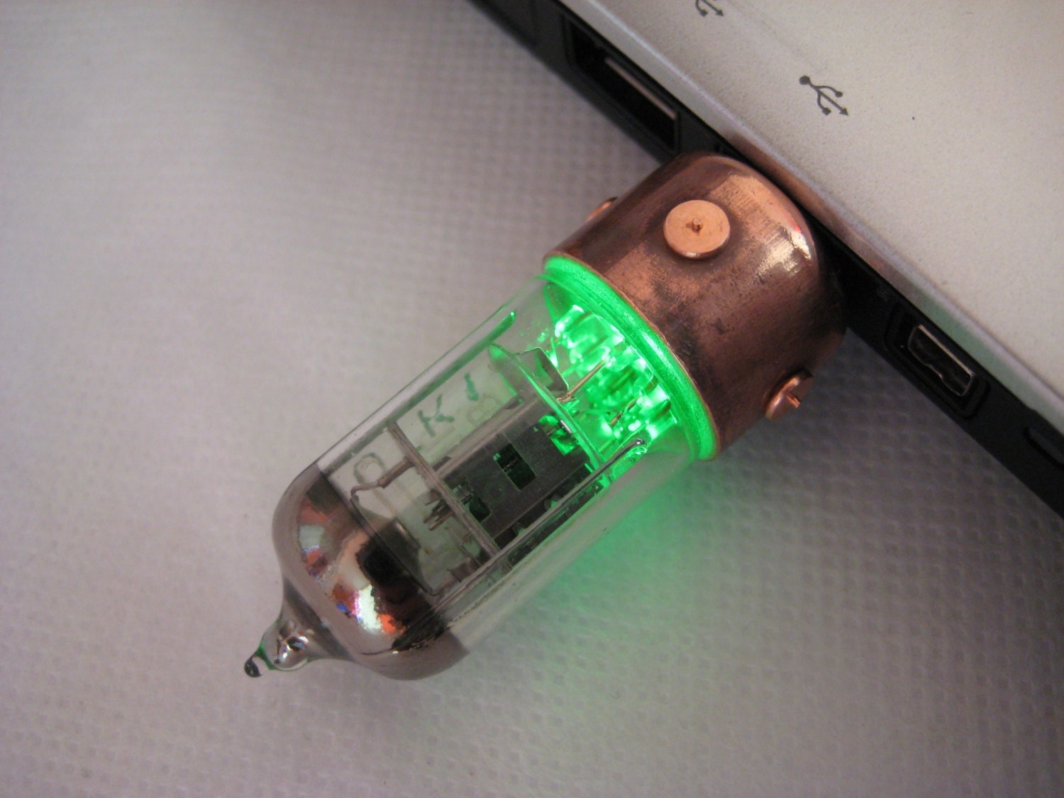 16GB GREEN Pentode  usb flash drive. Industrial/Steampunk
