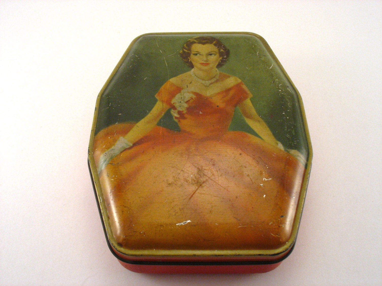 Horner Toffee Tin Candy Tin Sweets Tin Beautiful Lady Made in England