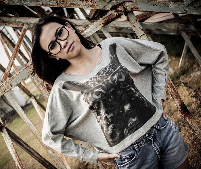 Owl The Cute Pullover Oversize style Bat Style Half Body In Grey