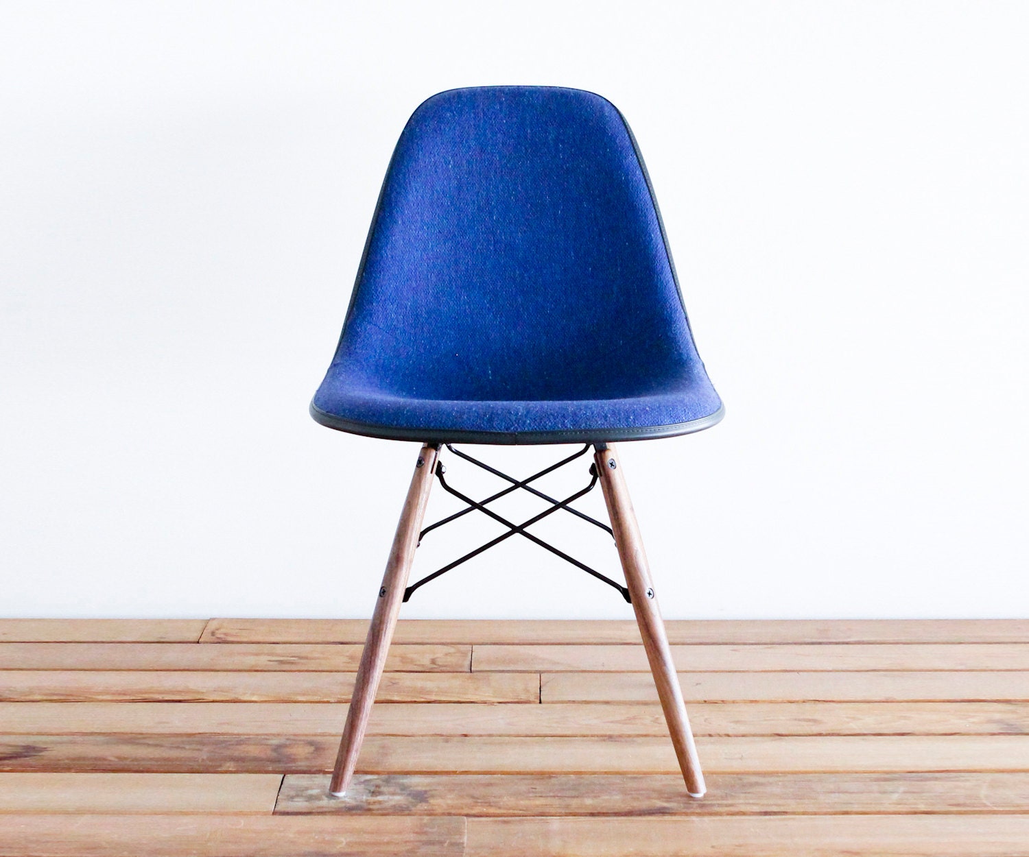 Eames DSW Navy Tweed on Walnut Dowel Chair