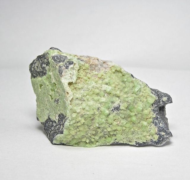Green Wavellite Botryoidal Crystals on Chert Arkansas Mineral specimen