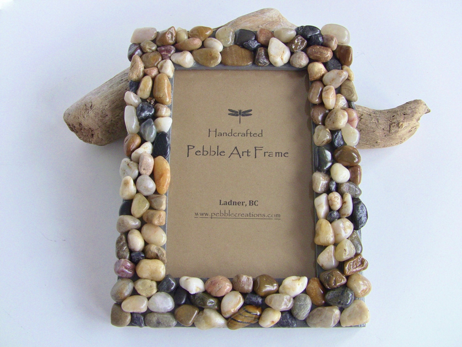 Picture Frame - Beach Stone Picture FRAME - River Rock Photo Frame -West Coast home decor - Pebble Photo Frame - Beach Themed Wedding Gift