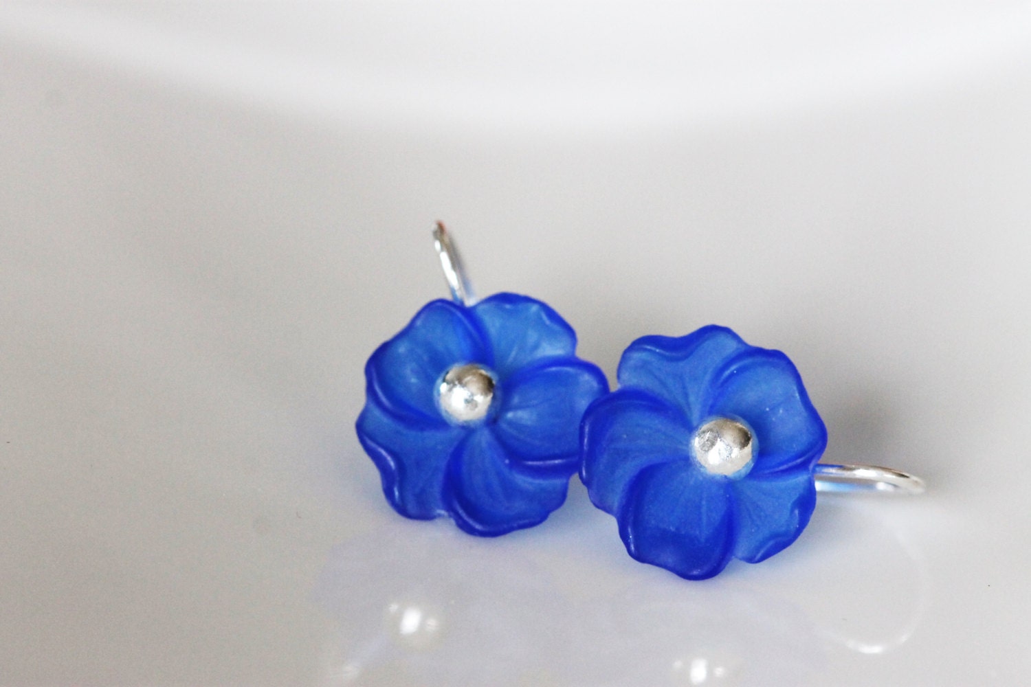 sapphire blue flower earrings, dangle, sterling silver, lightweight, lucite, handmade jewelry by girlthree