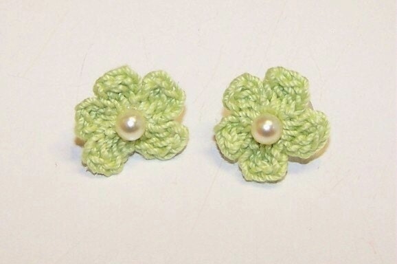 Crochet, Flower, Earrings, Wasabi, Green, Forget Me Nots, Vintage, Swarovski, Cream, Pearls