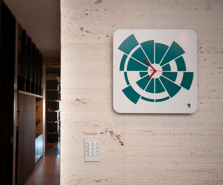 interstate clock-turquoise