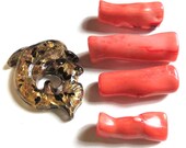 Coral Finger Bead Glass Dolphin Charm Destash
