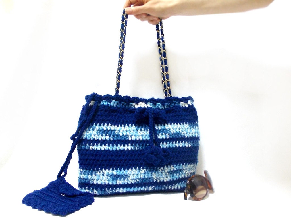 Free Shipping- Crochet bag- Handmade bag- Crochet purse- Handmade purse- Blue crochet bag-striped bag- Cardinal blue-- Spring bag
