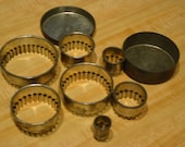 7 Vintage Metal Heavy Duty Fluted Biscuit Or Cookie Cutter  in Carrying Tin- Vintage Kitchen Bakeware - Farmhouse Rustic