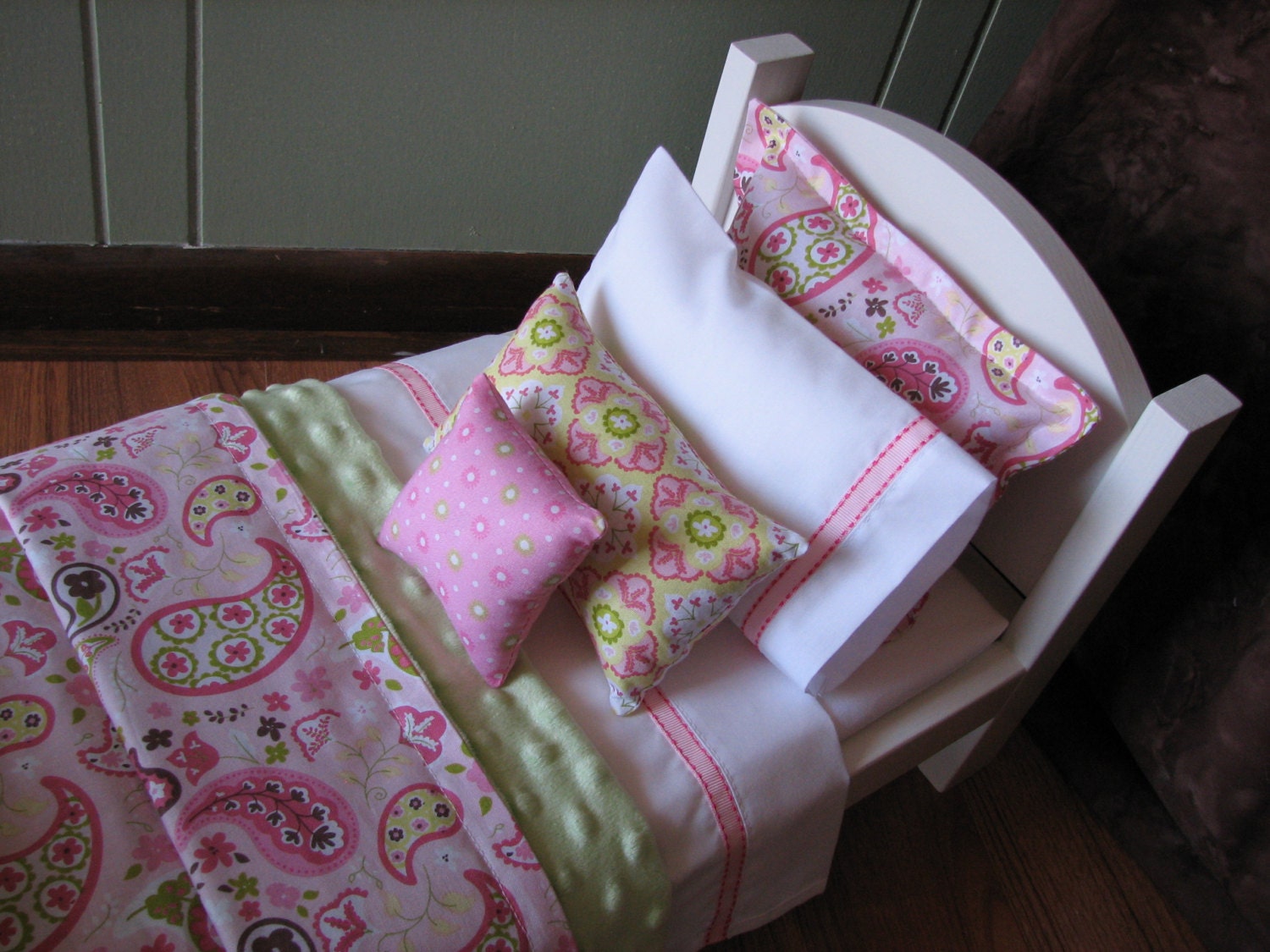 Bedding Set for American Girl Doll or similar 18" dolls - Pink / Green Paisley