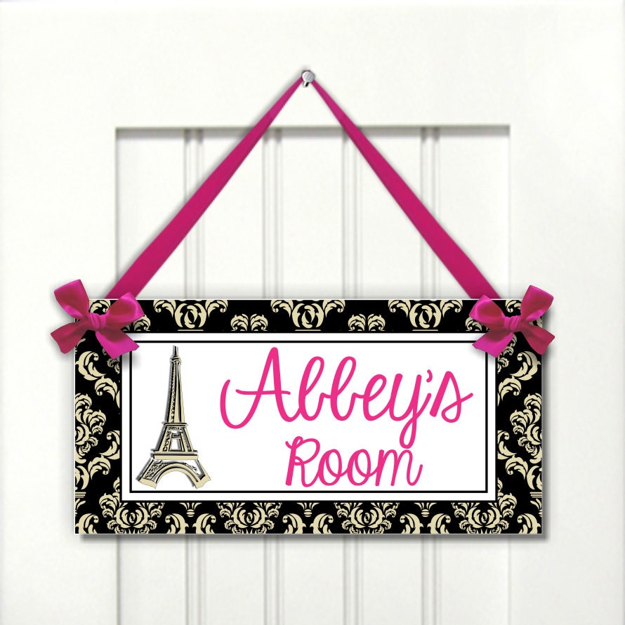 Eiffel Tower in black damask pattern door sign - Kids door signs - girls and teens Paris french decor - hot pink - Personalized Name