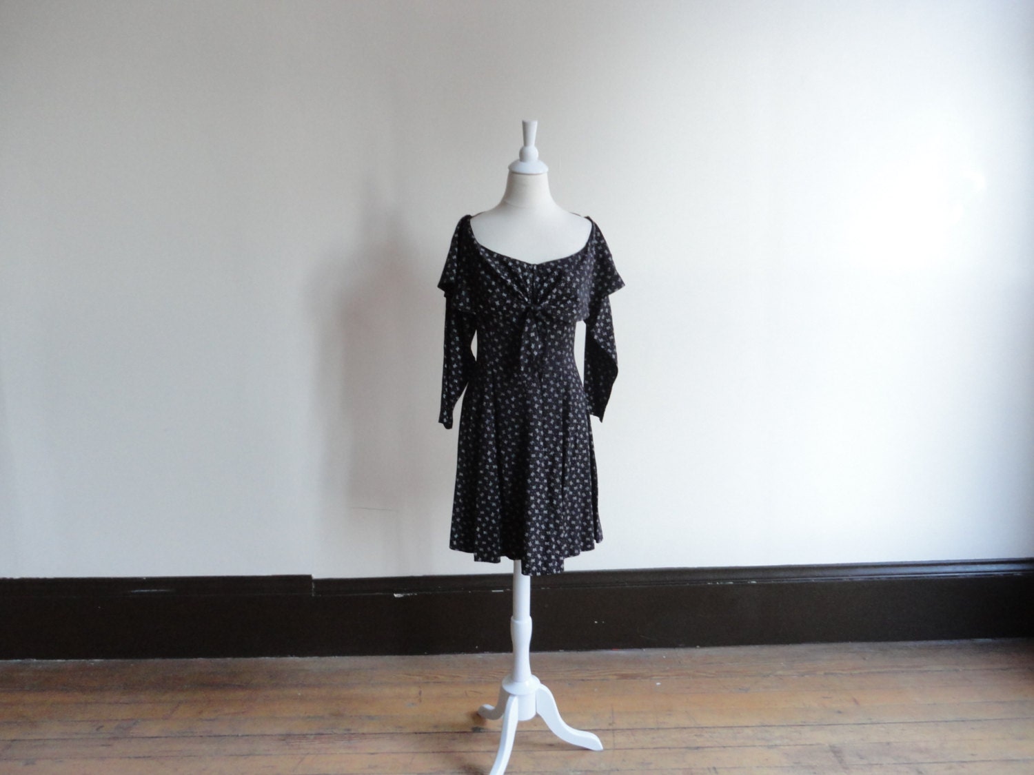 80s dress, summer causal dress, floral print dresses, off the shoulder dress